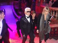 高級ファッション業界の､華麗でハードな仕事