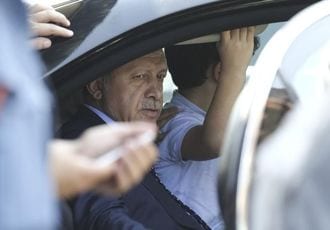 トルコ政府が事態を掌握､クーデター鎮圧へ　