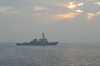 自衛隊ホルムズ海峡派遣､日米首脳会談の焦点に