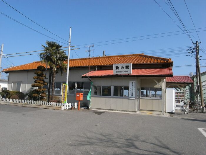 東日本大震災被災前の常磐線新地駅