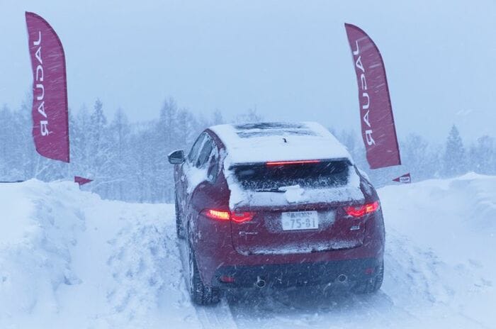 ジャガー Fペイス｜Jaguar F-PACE