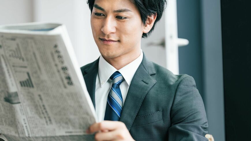 仕事のできる人は、情報に対して「ケチ」だという（写真：EKAKI／PIXTA）