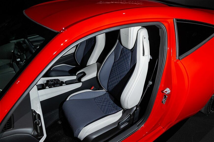 ホンダの新型「プレリュード」（写真：三木 宏章）