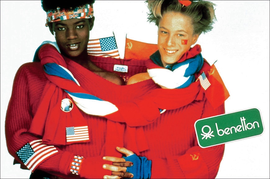 1985, “Flags”（©︎Oliviero Toscani）