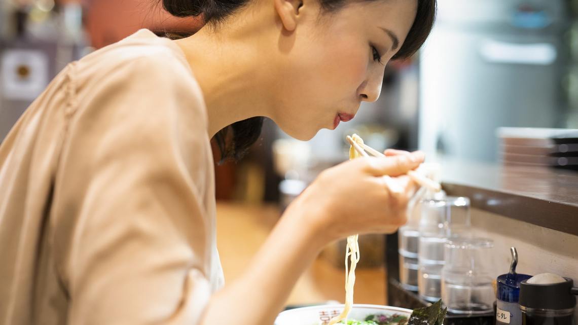 日本企業の 食事代支給 があまりに少ない事情 政策 東洋経済オンライン 社会をよくする経済ニュース