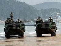 東アジアの安全保障体制を見直す歴史的機会が来た