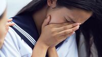 ｢生理前の不調｣で学校生活に苦しんだ女性 受験勉強中に自傷行為に走ってしまうことも