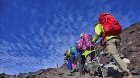 富士山で1週間に2度遭難した外国人男性（27）公費での救助に議論百出…山に登るなら覚悟すべき"自己責任の取り方"