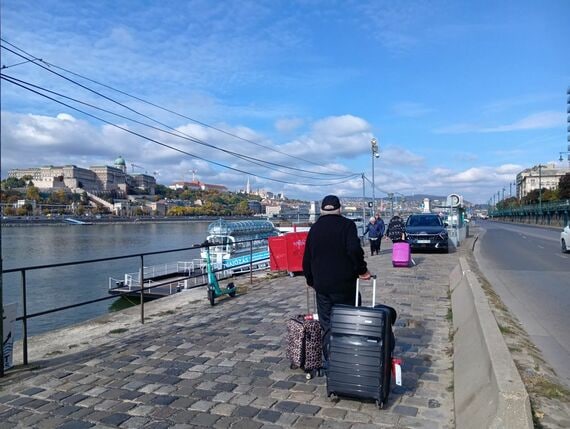 ハンガリー川沿い