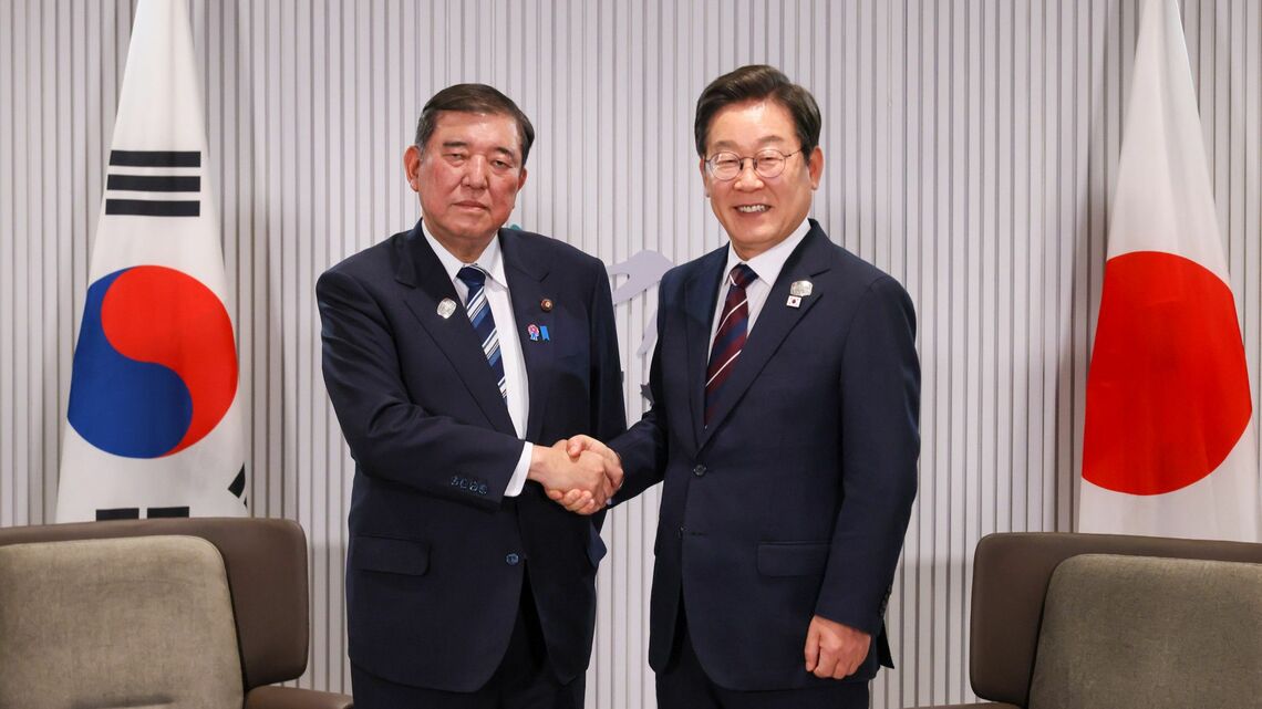 2025年6月17日、G7カナナスキス・サミット出席のためにカナダのアルバータ州を訪れた石破茂首相と、韓国の李在明大統領が首脳会談を行った（写真・首脳官邸ホームページ）