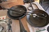 江州屋で販売している鉄製のフライパン