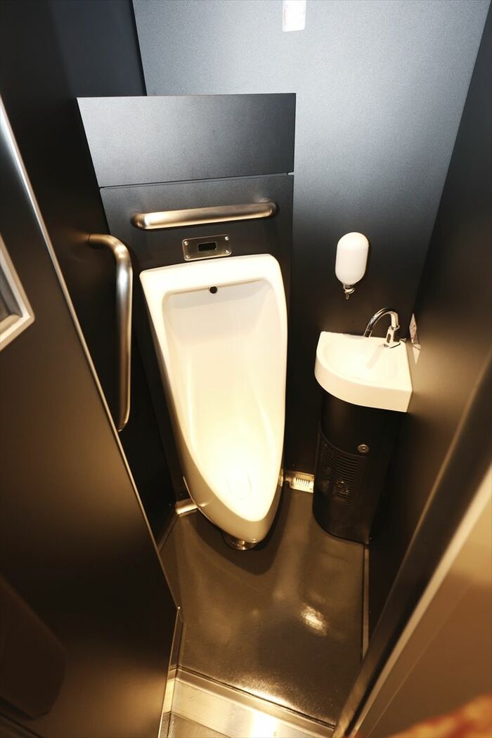 男性用トイレ