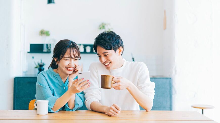恋愛の実態や結婚観に、コロナ禍がもたらした影響をひもとく（写真：zak／PIXTA）