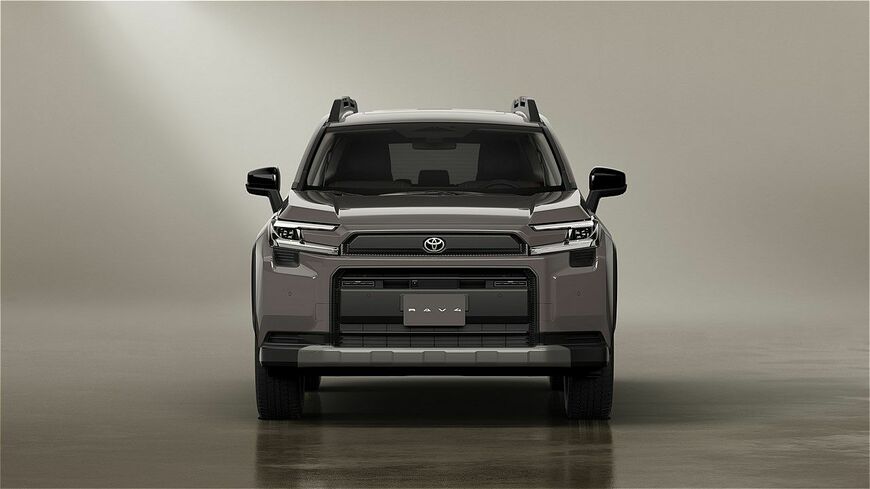 トヨタ新型「RAV4 ADVENTURE（プロトタイプ）」（写真：トヨタ自動車）