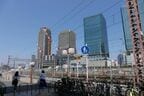 線路をくぐる地下道が残る
