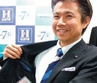 熱く盛り上がるクールビズ商戦　洗えるスーツ販売も競争が過熱