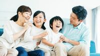一人っ子男性が｢結婚｣に縁遠い傾向にある理由 兄弟姉妹の構成別に生涯未婚率や年収を比較