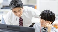 上からは叱責､下からは軽視｢中間管理職の悲哀｣ 1人でも部下がいる人必須｢部下育て｣の思考
