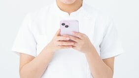 ｢まじ暇｣｢つまんねえ｣夜勤中に患者を撮影…｢患者の尊厳を守る｣と学んだ看護師2人が"なぜベッドにスマホを向けたのか"