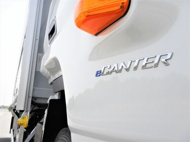 三菱ふそうの電動トラック新型｢eCANTER｣の進化 BEV専用