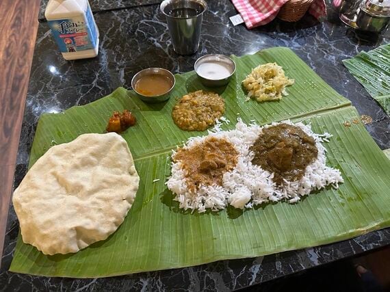 インドカレー 八木雄建