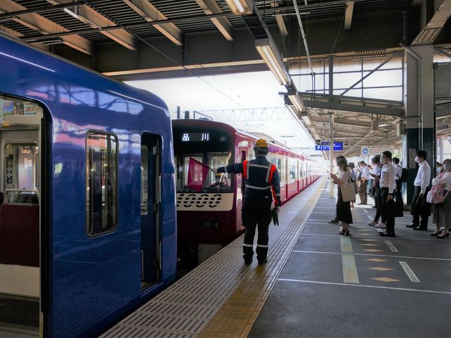 通勤電車の混雑 京急は お家芸 で回避する 通勤電車 東洋経済オンライン 社会をよくする経済ニュース