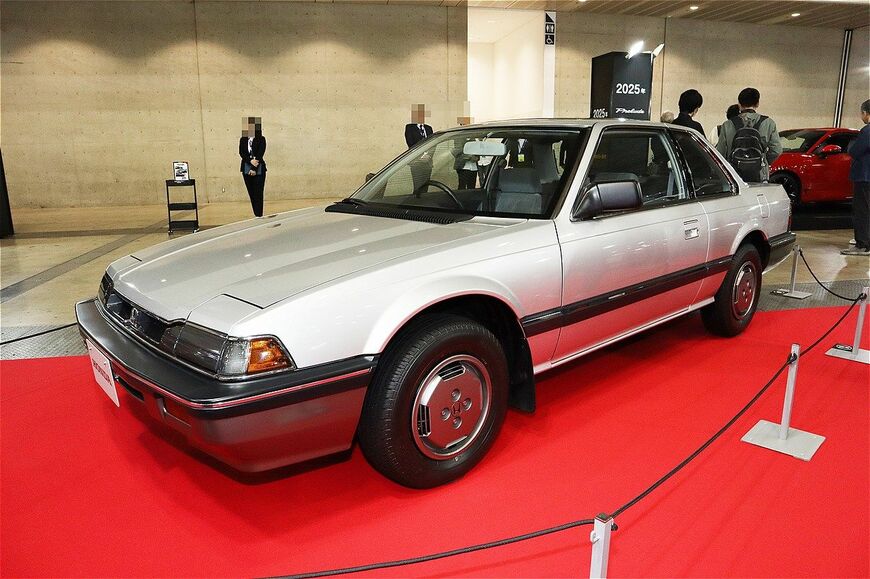 ホンダの2代目「プレリュード」（筆者撮影）