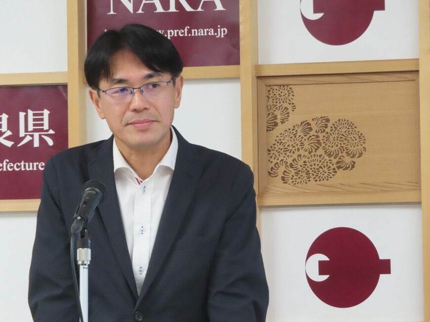 会見する山下知事（撮影：河野博子）