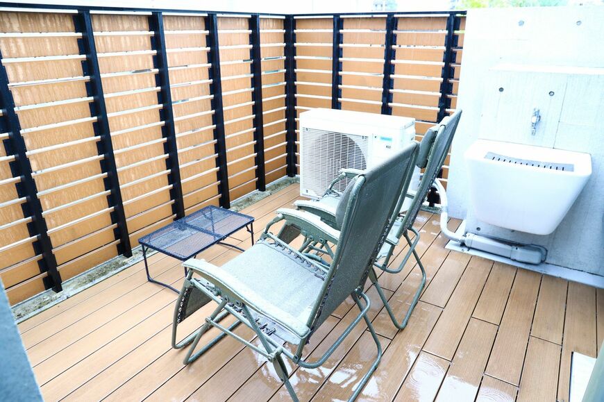 ルーフバルコニー