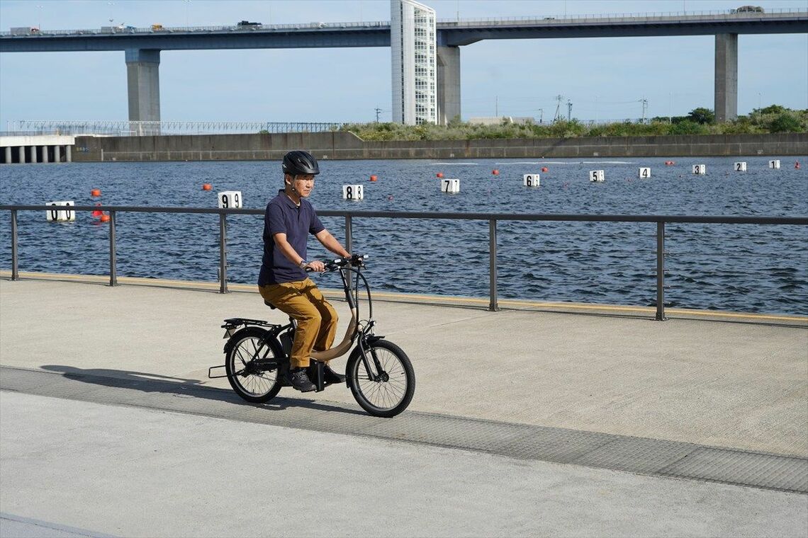 フレームやブレーキなど完成度の高さを試乗で実感（筆者同行者撮影）