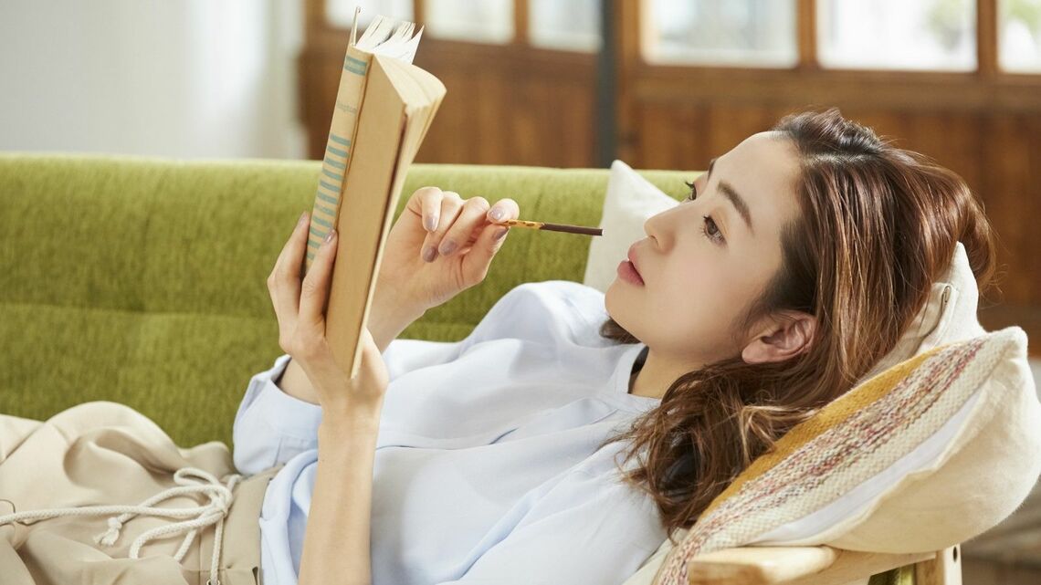 人間を自然と切り離す二元論は、自然を「資源」として搾取することを正当化しました(写真:Fast&Slow/PIXTA)