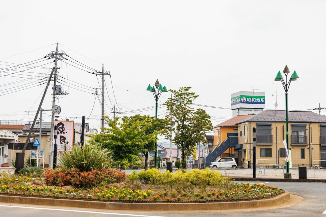 武蔵嵐山の駅前