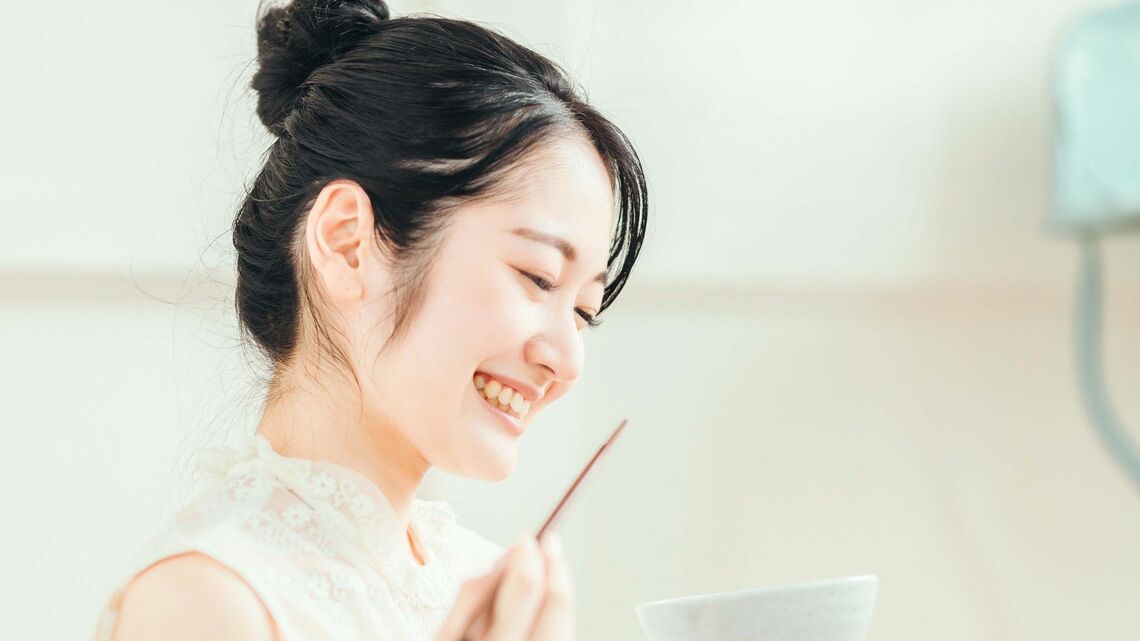 人間はどのようにして食べるものを選んでいるのか（写真：buritora／PIXTA）