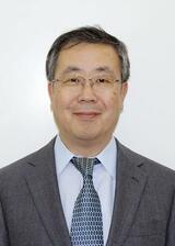 Lee, Chanwoo／国立ソウル大学卒業。環日本海経済研究所（現・新潟県立大学環日本海経済研究所）客員研究員、帝京大学で教鞭を執る。著書に、『デリスキング下の北東アジア経済』（共著）文眞堂、2024年、『ポスト「冷戦後」の韓国・北朝鮮経済』（共著）同、2023年など。 