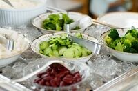 某ファミレス｢人気サラダ｣の裏側 外食の達人が明かす｢中国野菜と外食｣の不都合な真実