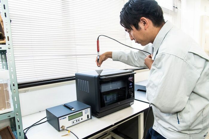 オーブンレンジの電波漏れ確認