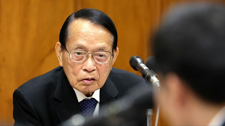 平沢勝栄