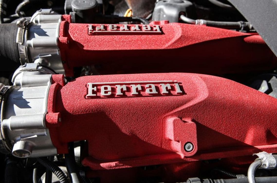 フェラーリ GTC4 ルッソT｜Ferrari GTC4Lusso T