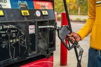 中東情勢緊迫化､原油価格は1バレル110ドル突破