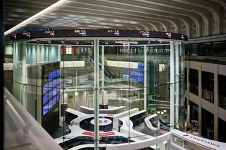 危うい日経平均5万1000円、押し上げ役一部に集中