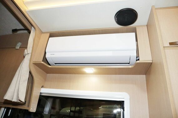 新型コルド リーブスのエアコン