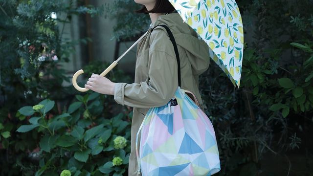 雨の日をハッピーにするレイングッズ3選 マイカジ 東洋経済オンライン 経済ニュースの新基準