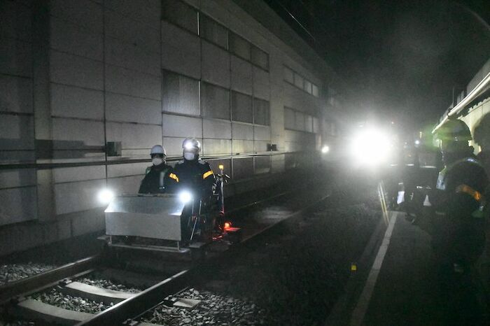 動き出した軌道自転車