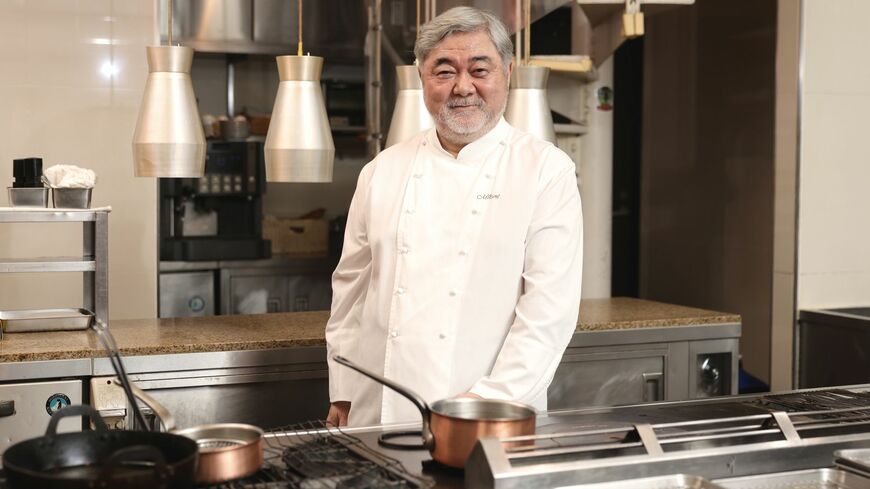 日本のフランス料理界を牽引してきたシェフの三國清三さん。「第一章が終了します」と発表された「オテル・ドゥ・ミクニ」の今後と、70歳を目前にした三國さん自身の目標について聞きました（撮影：尾形文繁）