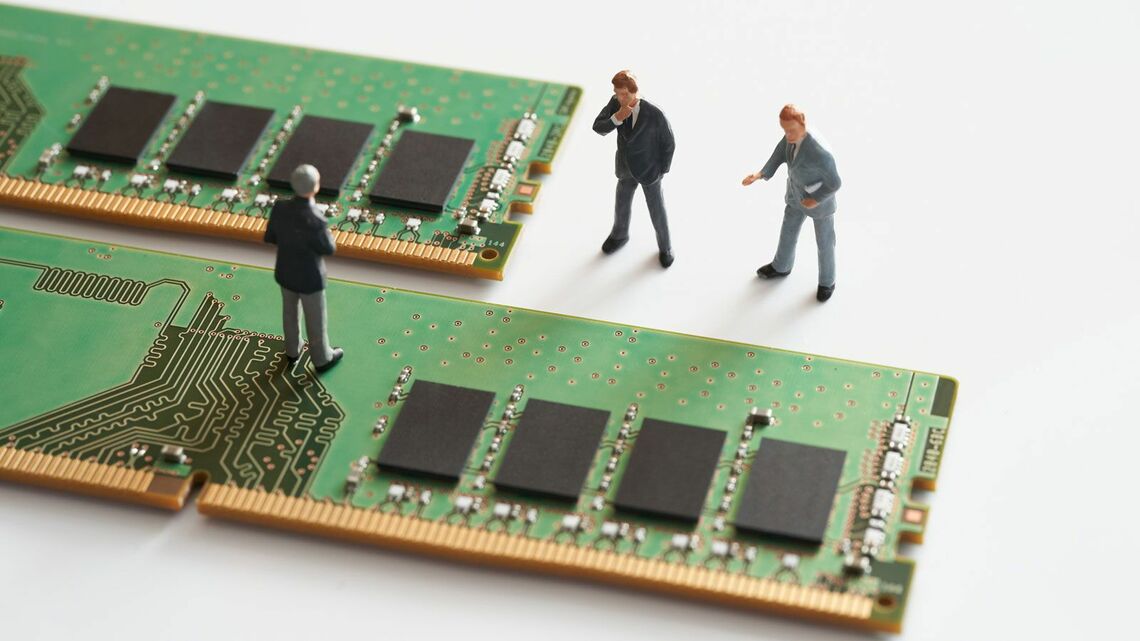 半導体不足に困るビジネスパーソン