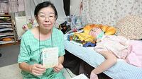 ｢父母と娘のトリプル介護｣をする作家の人生 ｢5000通の葉書｣が命を繋いだ