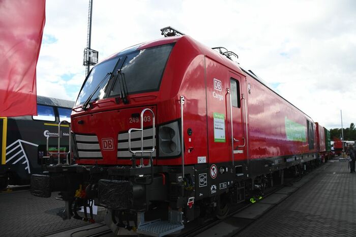 ドイツ鉄道のシーメンス製機関車