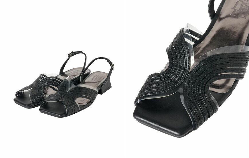 カーヴラインメタリックサンダル（黒）