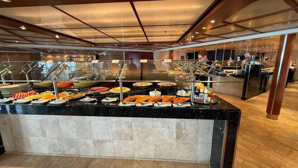 三井オーシャンフジのビュッフェ