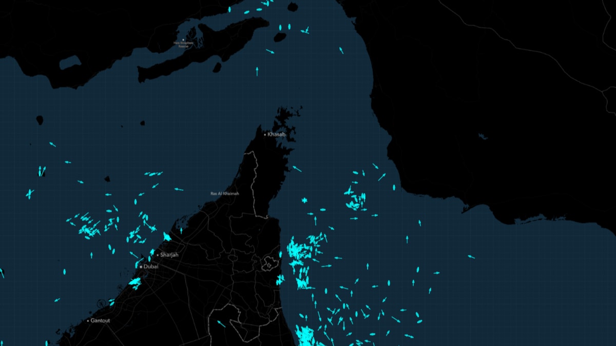 ホルムズ海峡を通ってペルシャ湾へ向かう空のタンカーは増えるのか